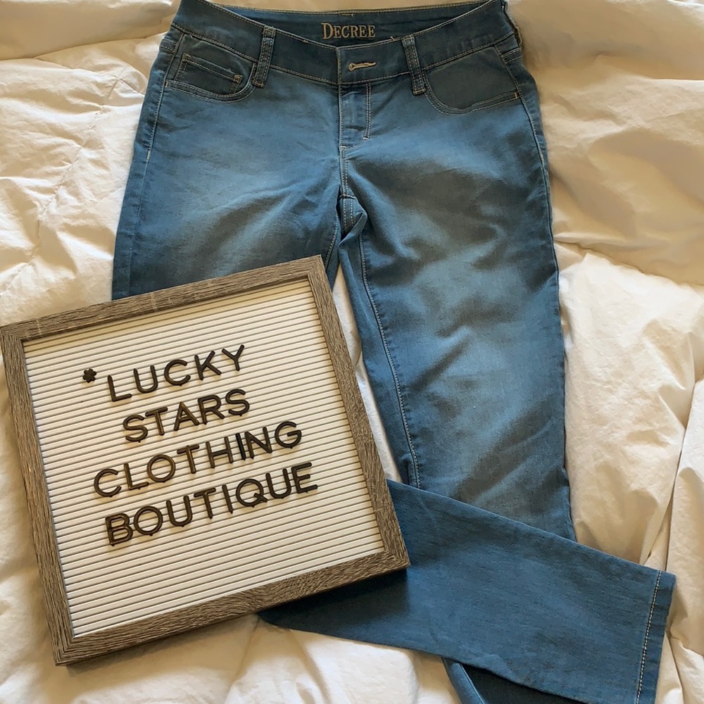 Juniors Decree Stretch Jegging